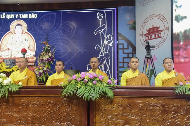 The 1st Three-Jewel Refuge Ceremony in 2021